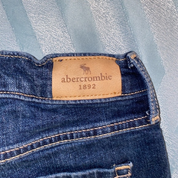 Kid shorts - Picture 3 of 4